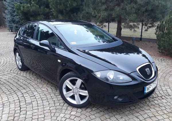 seat Seat Leon cena 14800 przebieg: 286200, rok produkcji 2007 z Płock